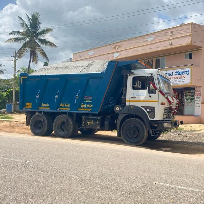 WhatsApp Image 2026-02-18 at 00.24.44 (1)